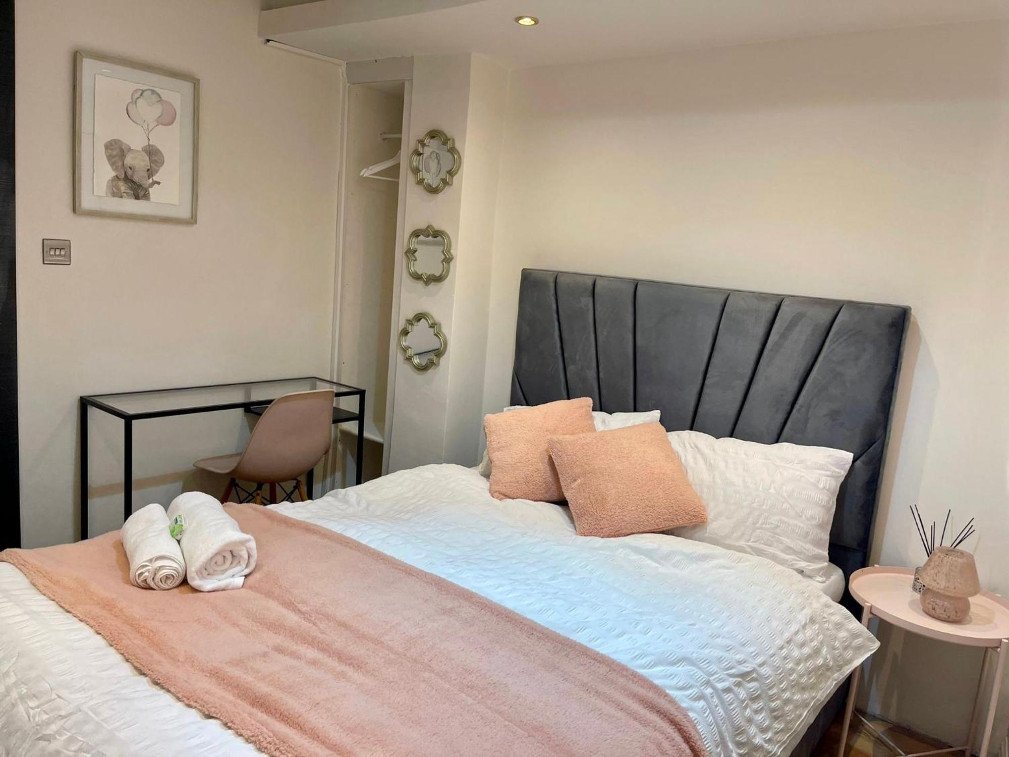 Shoreditch Rooms - Apartments And Rooms In The City Лондон Номер фото